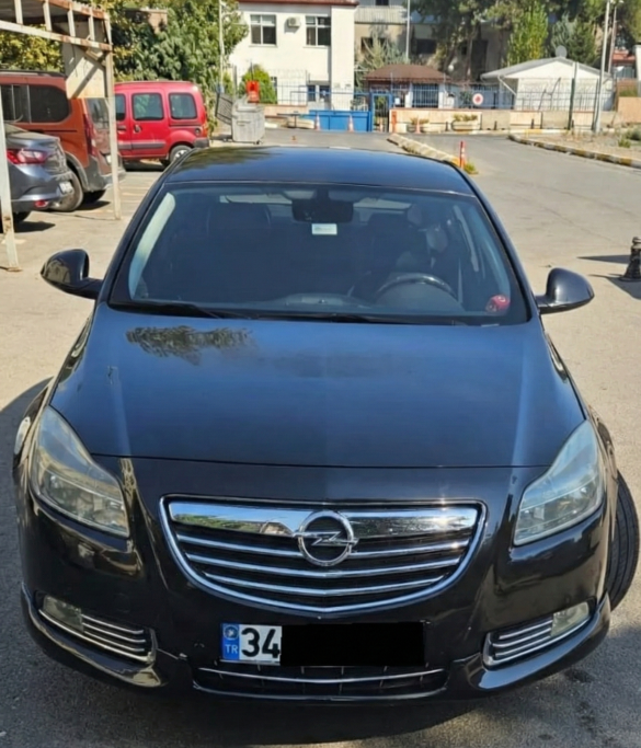 Opel İnsignia Makyajsız Ön Ek (Plastik)