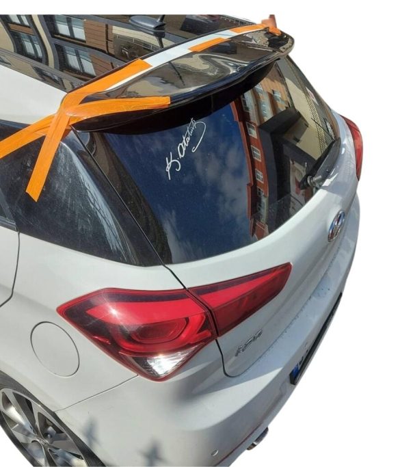 Hyundai i20 Spoiler 15-19 (Plastik)