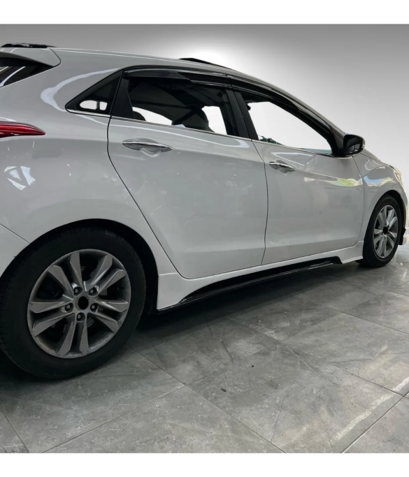 Hyundai İ30 Custom Yan Marşpiyel (Plastik)
