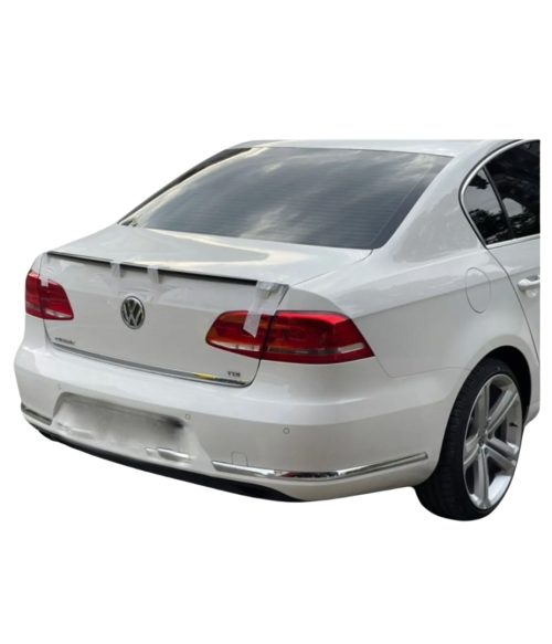 Volkswagen Passat B7 Sport Style Spoiler