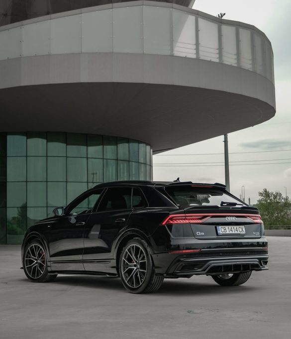 AUDI SQ8 Mk1 2019-2023 Spoiler / AUDI Q8 S-Line Mk1 2018-2023 Spoiler / AUDI SQ8 Mk1 Makyajlı 2023+ Spoiler / AUDI Q8 S-Line Mk1 Makyajlı 2023+ Spoiler