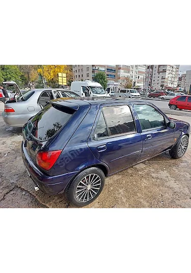Fiesta 1995-2002 Fiber Spoiler (Kopya)