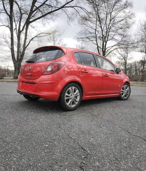 Opel Corsa D Fiber Spoiler